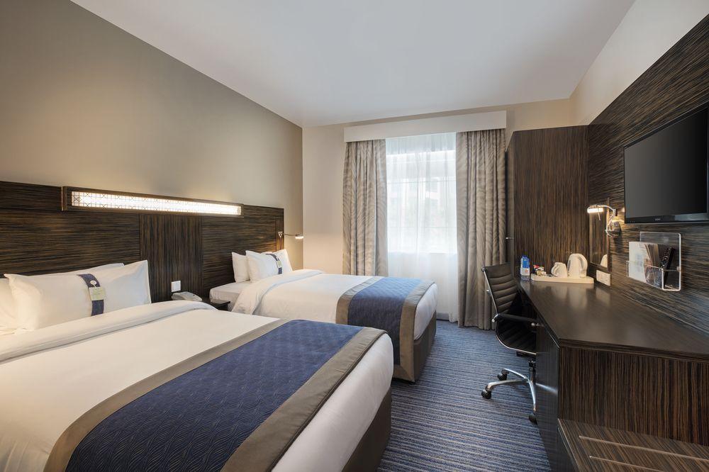 Holiday Inn Express Dubai Safa Park, An Ihg Hotel Exterior foto